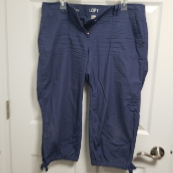 LOFT Pants - Loft Original Cropped Blue Pants